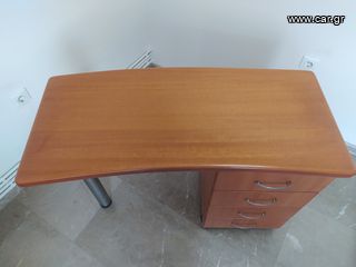 Τραπέζι μανικιούρ-thumb-1