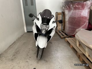 Suzuki GSXR 1300 Hayabusa 2021 GEN 3-thumb-6