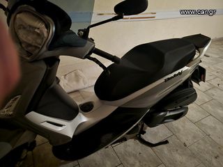 Piaggio Beverly 350 2021-thumb-3