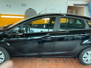 Ford Fiesta 2016-thumb-10