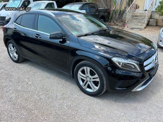 Mercedes-Benz GLA 180 2016 7G TRONIC F1 ΔΕΡΜΑ-NAVI-CAMERA