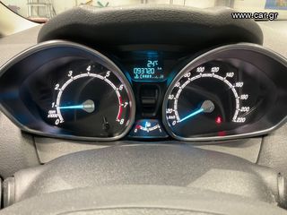Ford Fiesta 2015-thumb-5