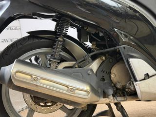 Honda SH 150i 2010-thumb-12