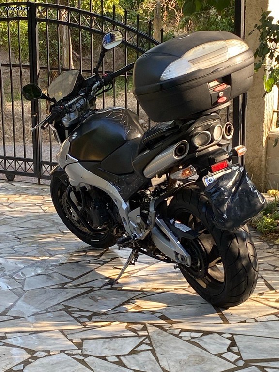 Suzuki GSR 600 2006 K6