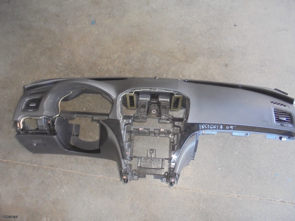 OPEL  INSIGNIA  '08'-13'  -      Ταμπλό