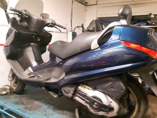 honda piaggio gilera yamaha-thumb-7
