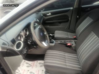 Ford Focus 2011-thumb-4
