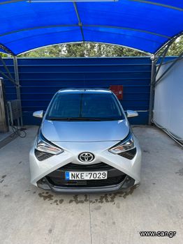 Toyota Aygo '19 5D x-Play Touch