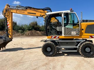 Εκσκαφέας Με Λάστιχα Liebherr 2014 918-thumb-2