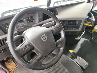 Σασί Volvo 2017 FH16 750-thumb-14