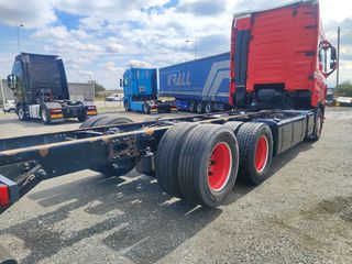 Σασί Volvo 2017 FH16 750-thumb-4