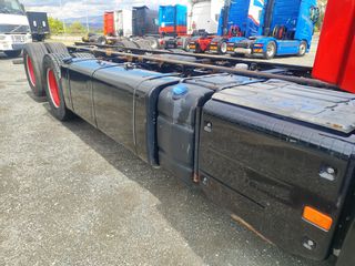 Σασί Volvo 2017 FH16 750-thumb-6
