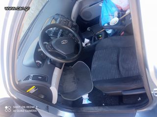 Kia Ceed / cee'd 2008-thumb-7