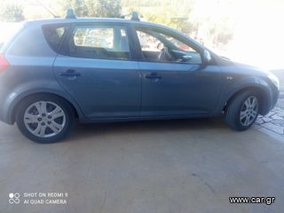 Kia Ceed / cee'd 2008-thumb-5