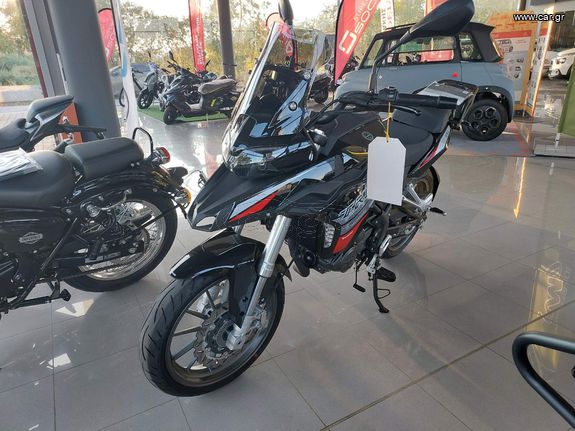 Benelli TRK 251 '24 adventure