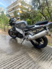 Aprilia Tuono 2007-thumb-4
