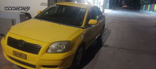 Toyota Avensis 2004-thumb-1