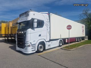 Scania 2019 S 520 euro 6d ADR-thumb-35