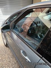 Ford S-Max 2009 Titanium-thumb-3