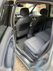 Ford S-Max 2009 Titanium-thumb-4