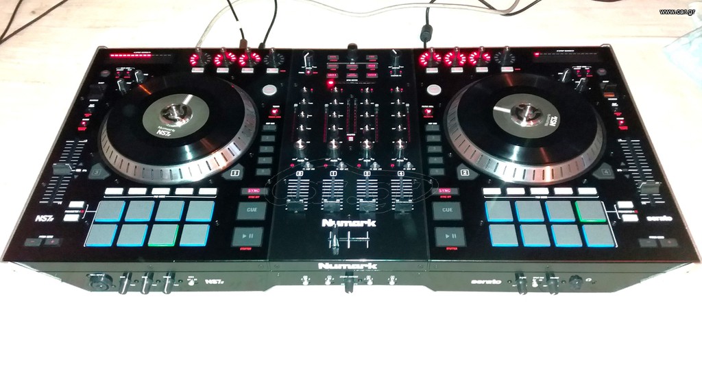 Numark NS7II Motorized DJ Controller
