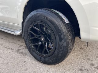 Mitsubishi L200 2020-thumb-20