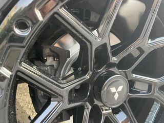 Mitsubishi L200 2020-thumb-22