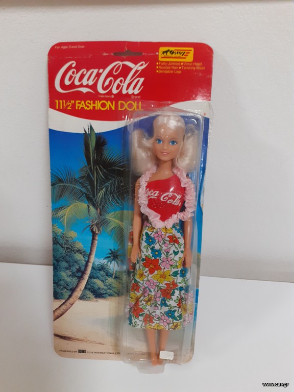 FASHION DOLL COCA COLA