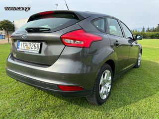 Ford Focus 2016-thumb-6