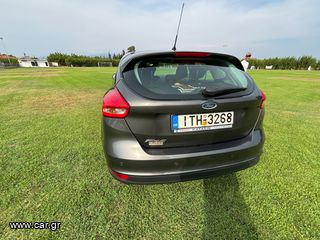 Ford Focus 2016-thumb-10