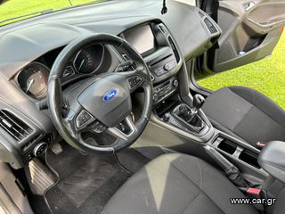 Ford Focus 2016-thumb-12