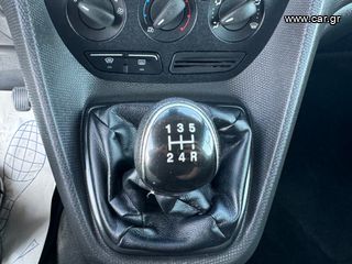 Ford Connect 2016-thumb-33