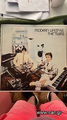 Modern lifestyle - The twins