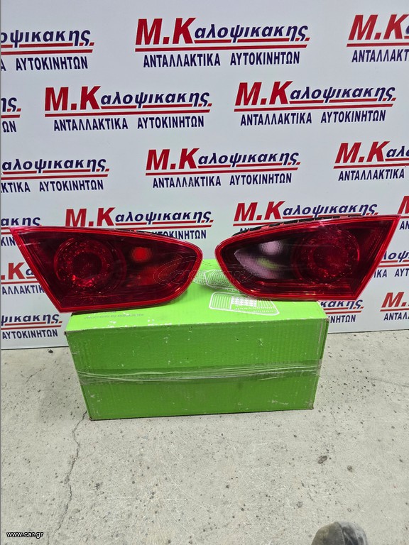 Φαναρια πισω εσω. γνησια SEAT LEON (09-13)
