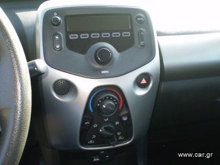 Peugeot 108 2015-thumb-9