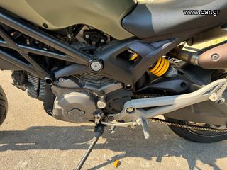 Ducati Monster 696 2011-thumb-13