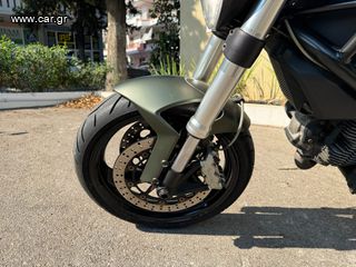 Ducati Monster 696 2011-thumb-11