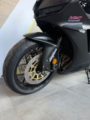 Honda CBR 600RR 2026 ABS-thumb-8