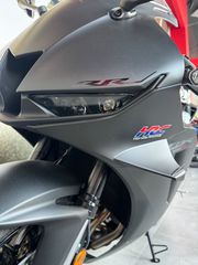 Honda CBR 600RR 2026 ABS-thumb-9