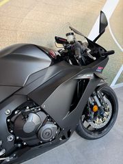 Honda CBR 600RR 2026 ABS-thumb-4