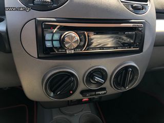 Volkswagen Beetle 2005-thumb-16