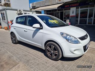 Hyundai i 20 2012 1.4 CRDI