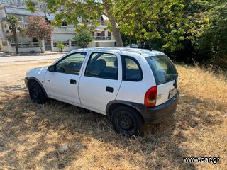 Opel Corsa 1998-thumb-3