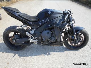 YAMAHA YZF R1-thumb-1