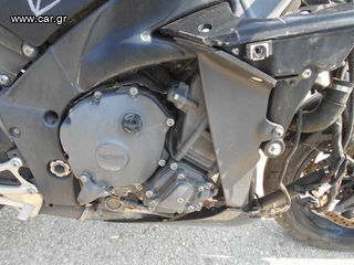 YAMAHA YZF R1-thumb-2
