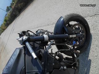 YAMAHA YZF R1-thumb-3