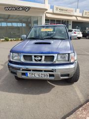 Nissan Navara 1999