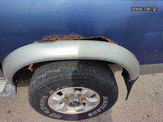 Nissan Navara 1999-thumb-6
