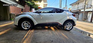 Toyota C-HR '20 1.2 turbo c-enter