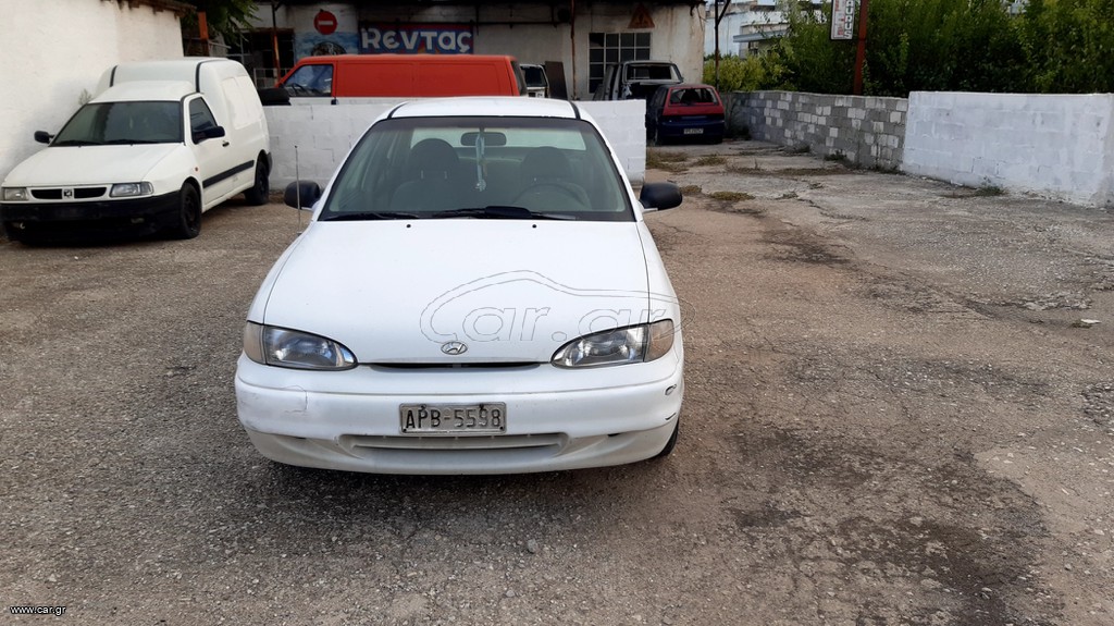 Hyundai Accent '96 1,300